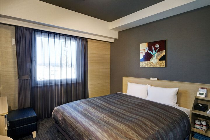 Room 7 of 31