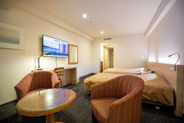 Room 20 of 82