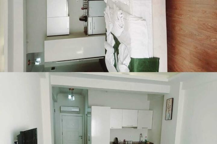 Room 33 of 60