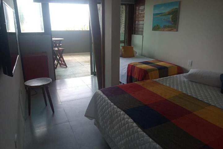 Room 5 of 8