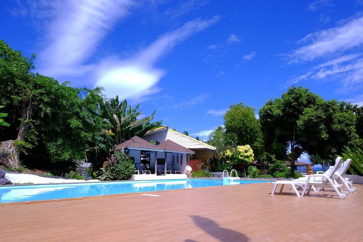 Pool 115 of 165