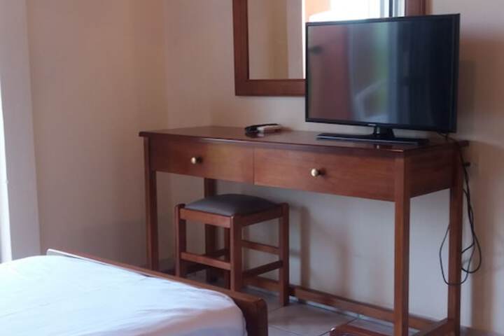 Room 4 of 59
