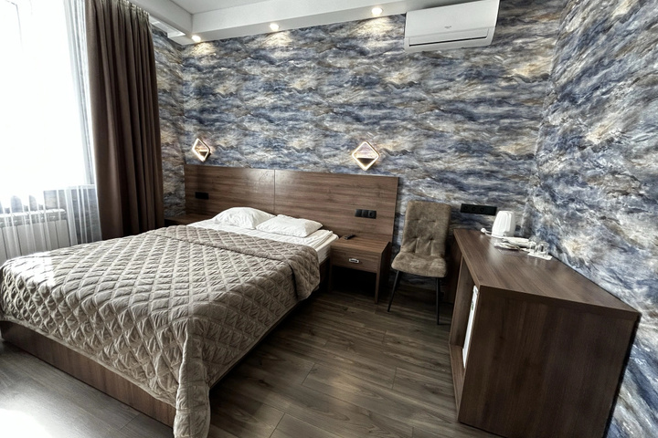 Room 2 of 12