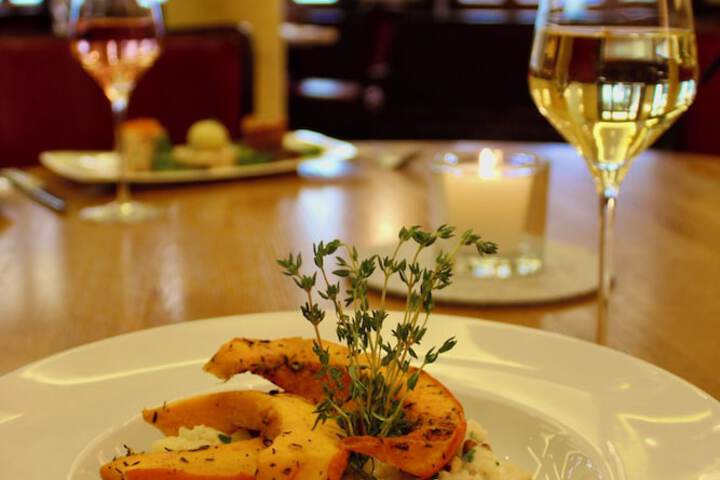 Dining 117 of 135