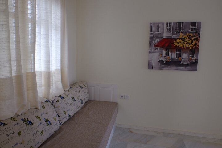 Room 75 of 131