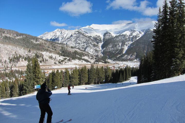 Snow and ski sports