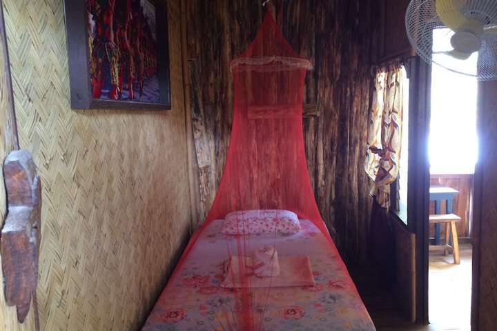 Room 4 of 51