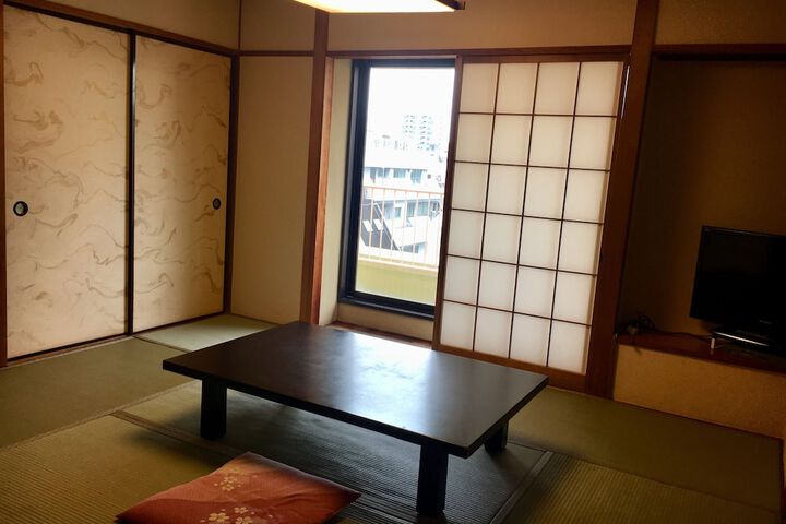 Room 12 of 55