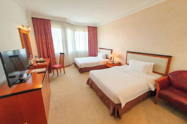 Room 16 of 65