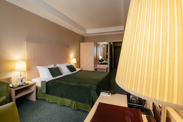 Room 12 of 71