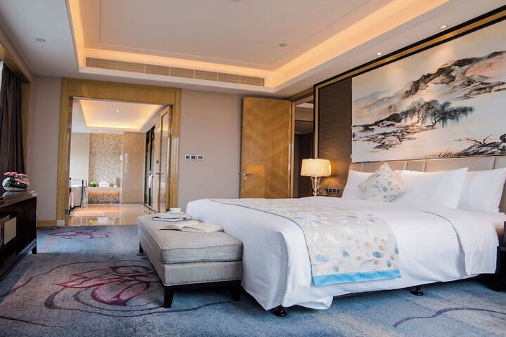 Room 14 of 41