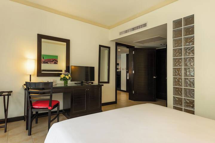 Room 32 of 120