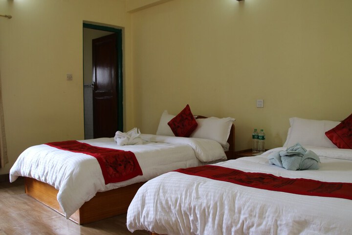 Room 10 of 43