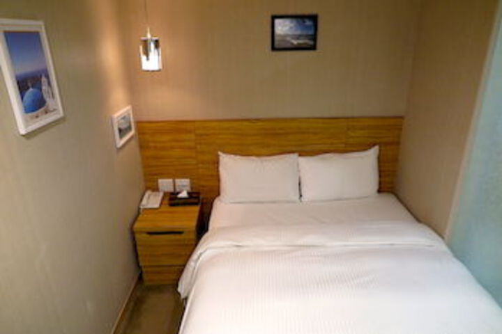 Room 31 of 45