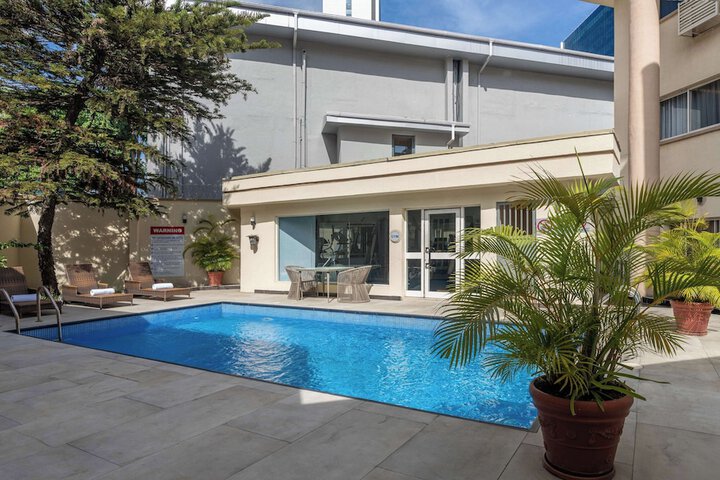 Pool 46 of 93