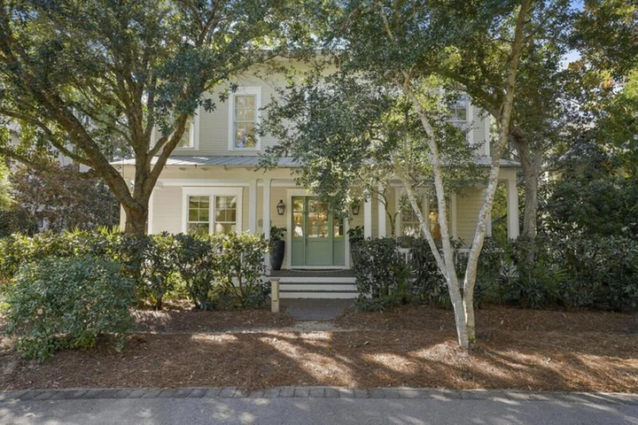 289 Western Lake Drive by Five Star Properties