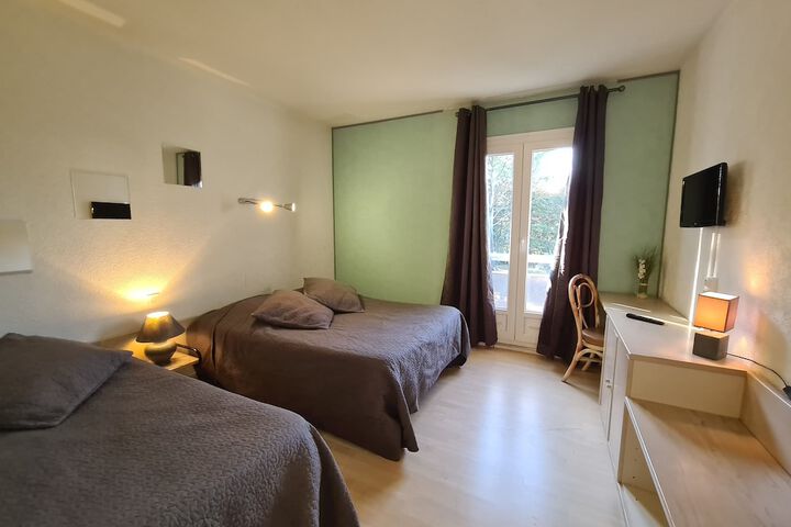 Room 17 of 52