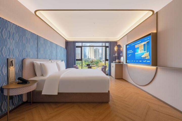 Room 17 of 54