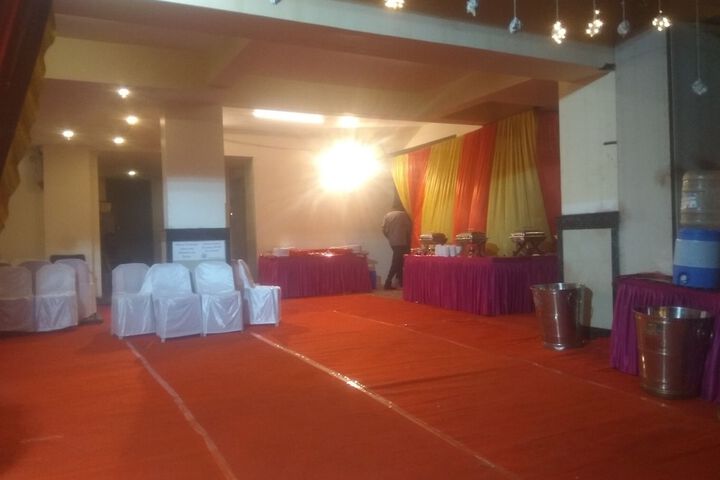 Ballroom/Hall 58 of 71