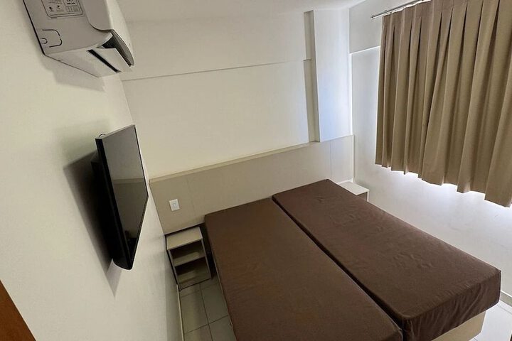 Room 18 of 146