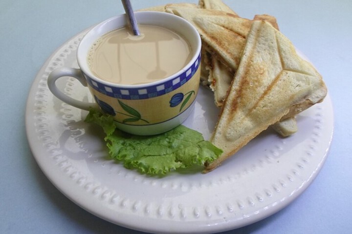 Breakfast/Coffee Service 13 of 16