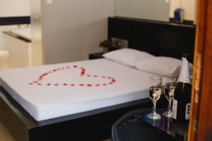 Room 7 of 52