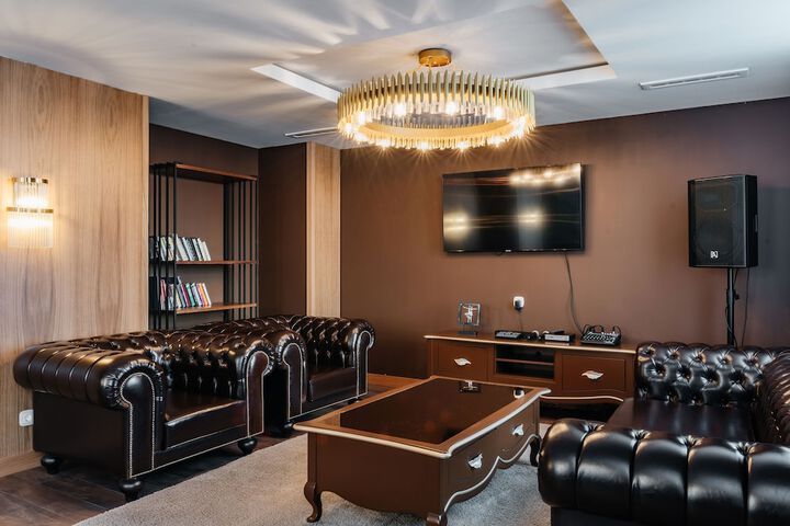 Karaoke room
