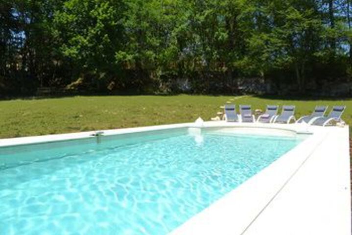 Pool 54 of 62
