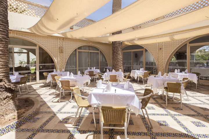 Dining Photos