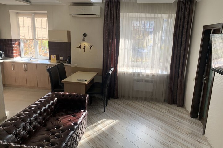 Room 29 of 70