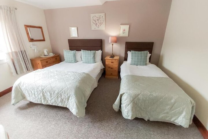 Room 4 of 22