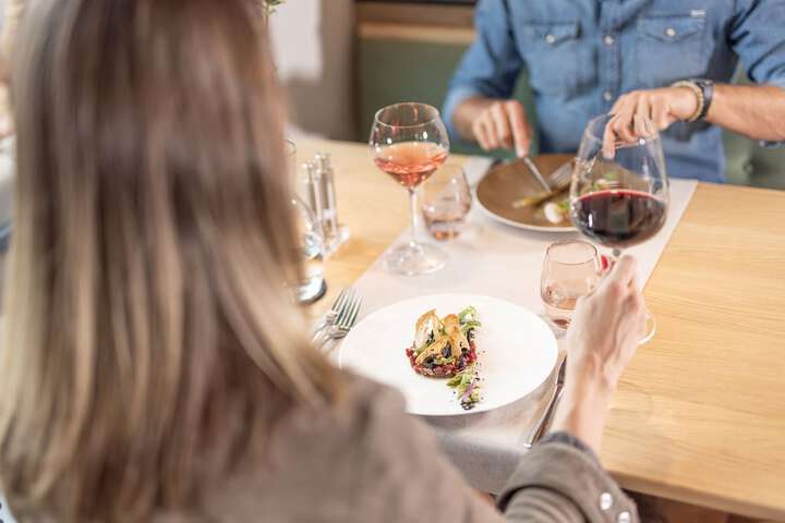 Dining 65 of 91