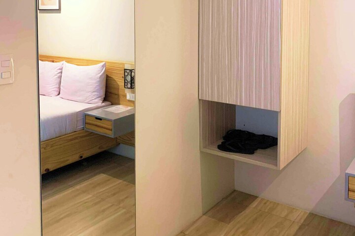 Room 29 of 43