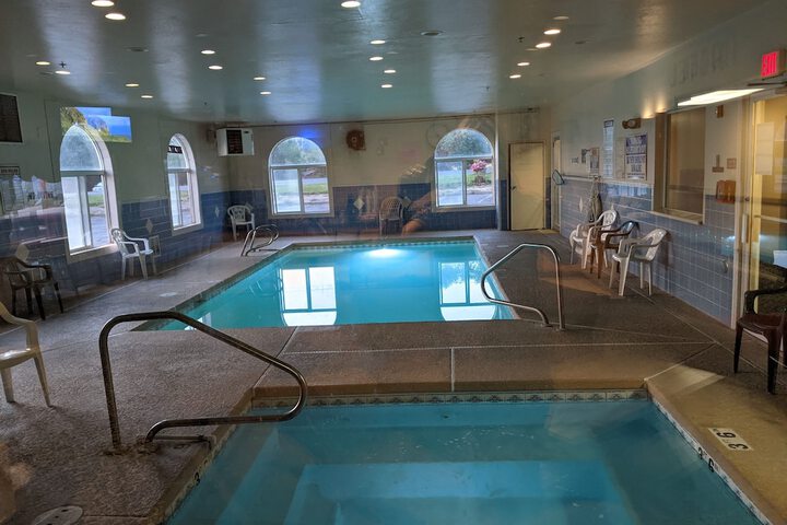 Pool 50 of 83