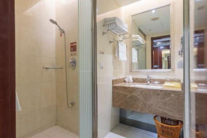 Yuanzhongfang Hotel