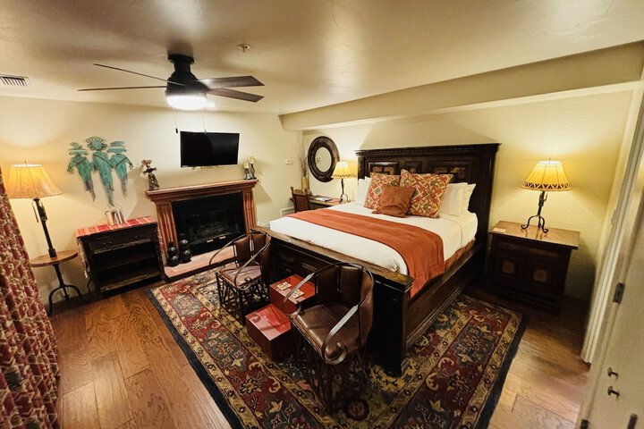 Room 85 of 285