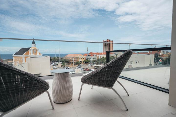 Terrace/Patio 102 of 103
