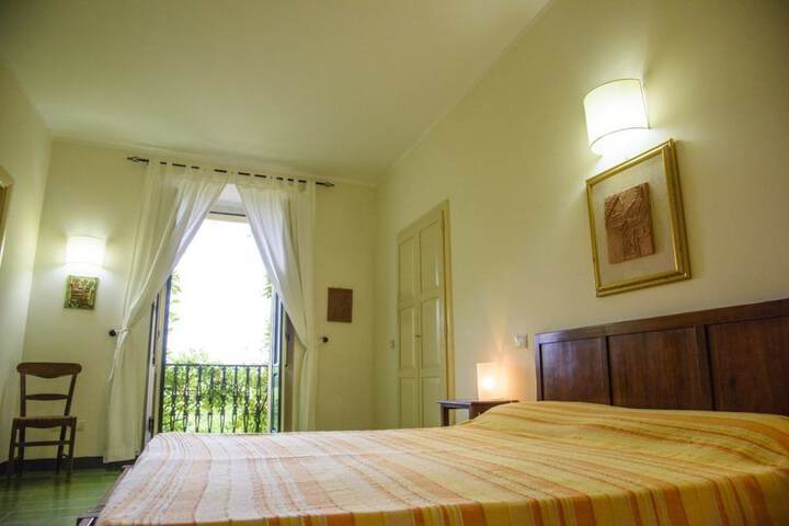 Room 7 of 60