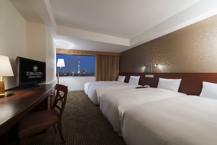 Room 22 of 117