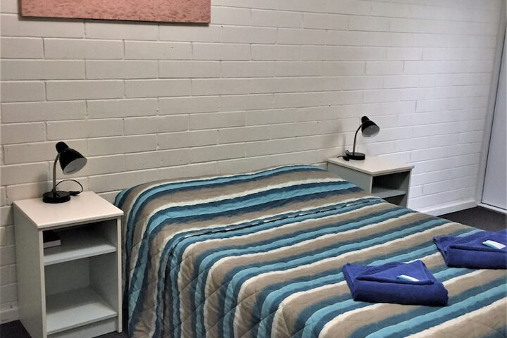Room 33 of 69