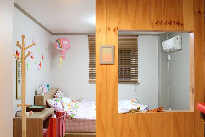 Room 5 of 57