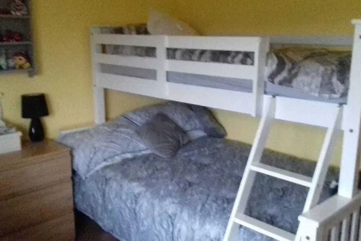 Room 3 of 9