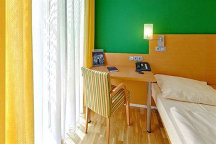 Room 14 of 58