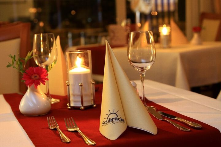 Dining Photos