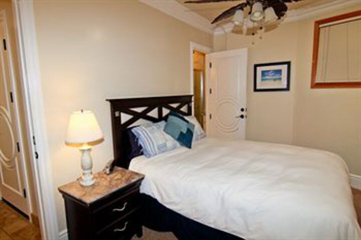 Room 10 of 41