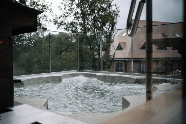 Spa 31 of 66