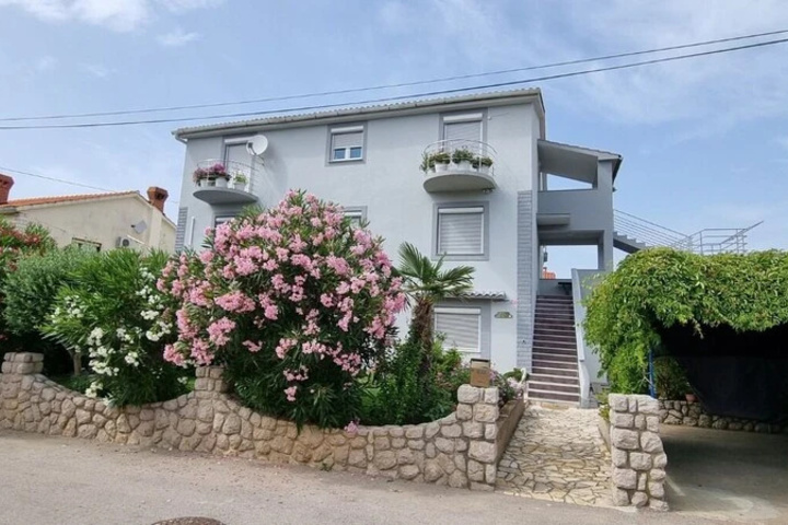 Pana 150 m From sea A4