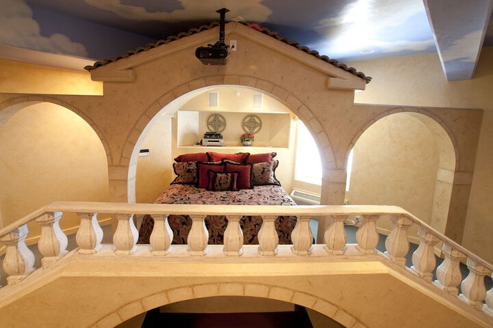 Room 45 of 96