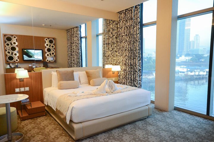 Room 109 of 204
