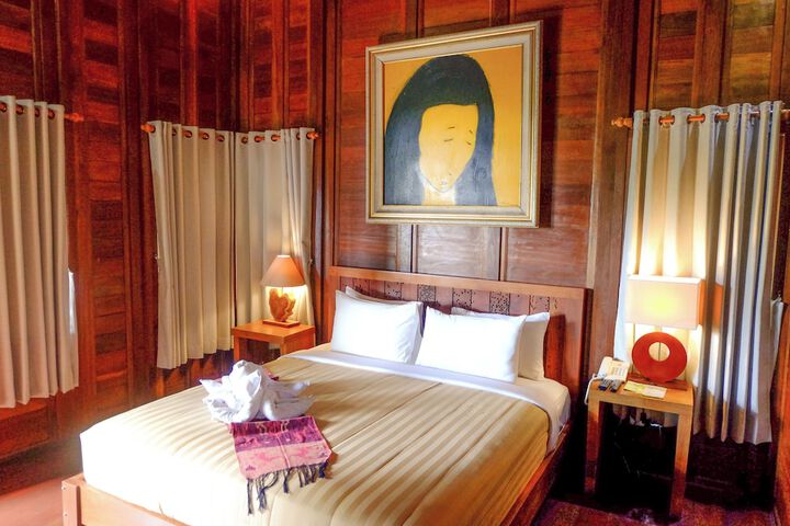 Room 4 of 59